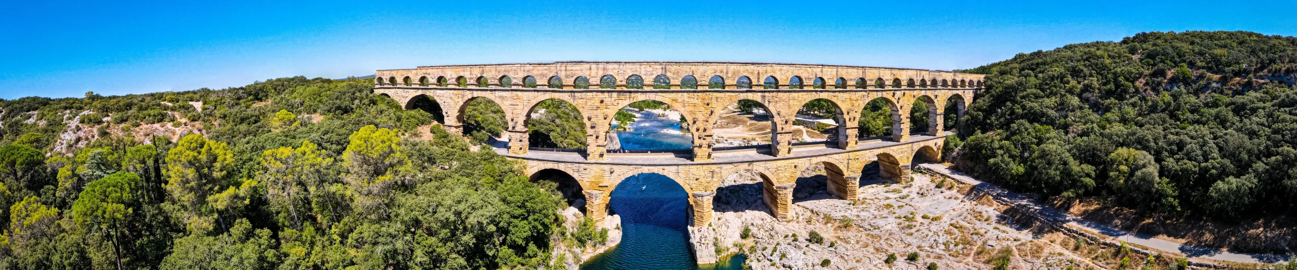 Image for Nimes Airport Guide